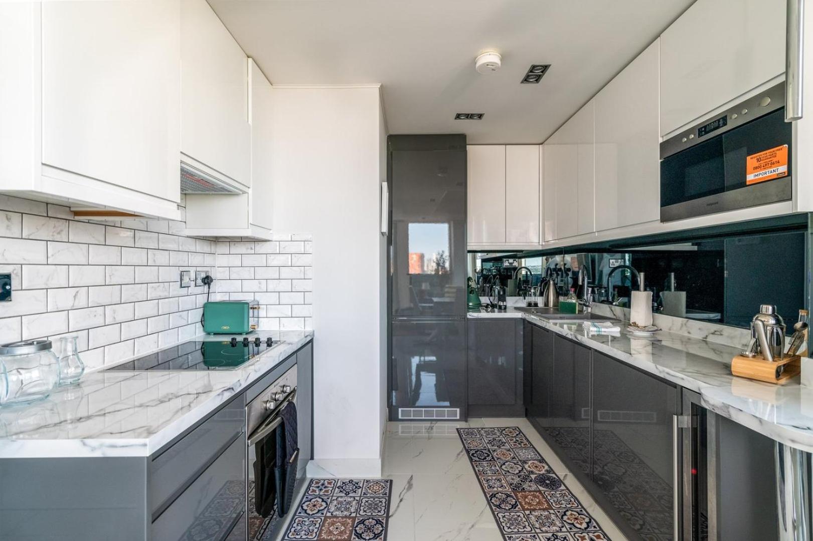 לונדון Canary Wharf Retreat With Free Secure Parking מראה חיצוני תמונה